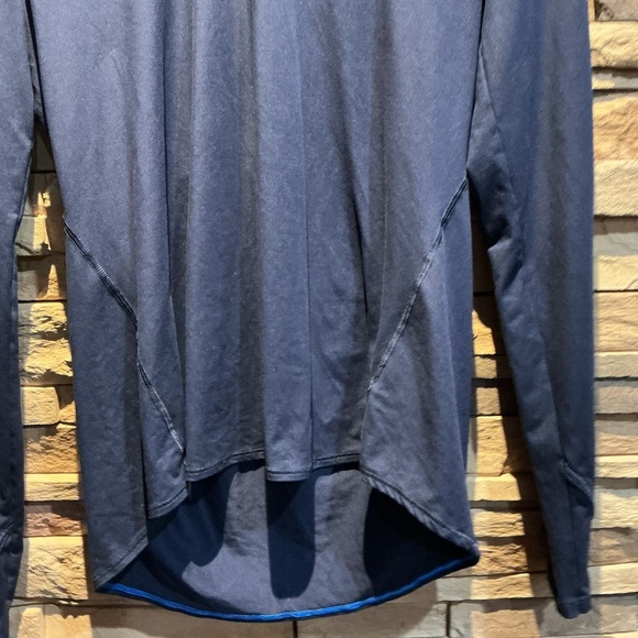 Athleta Women's Navy Long Sleeve Top Size Large - Picture 2 of 5